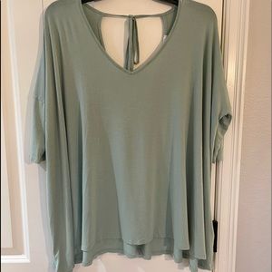Women’s knit pullover
